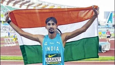 Basant, Shahnavaz win jump medals at U20 Worlds