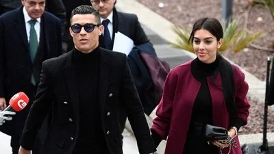 Cristiano Ronaldo marries longtime love Georgina Rodriguez in intimate Portugal