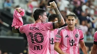 Lionel Messi absent after father's death, De Paul delivers touching tribute with