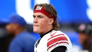 Jaxson Dart, the quarterback for the New York Giants, experienced a concerning injury